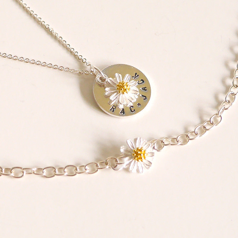 personalized daisy jewelry